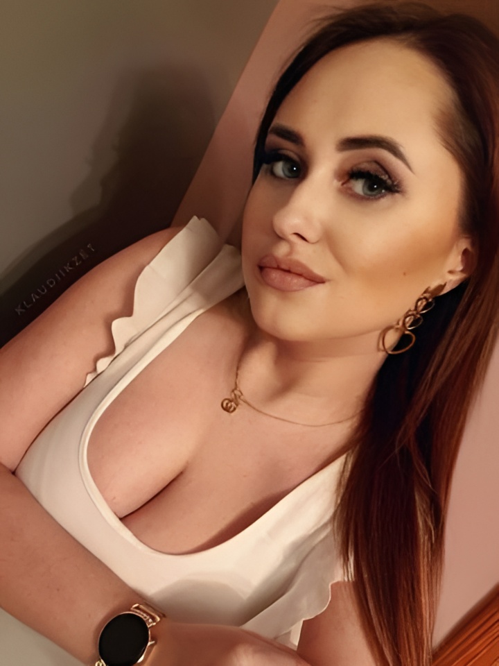 Елена привлекальеная девушка из Малоярославца цена от 2000 руб