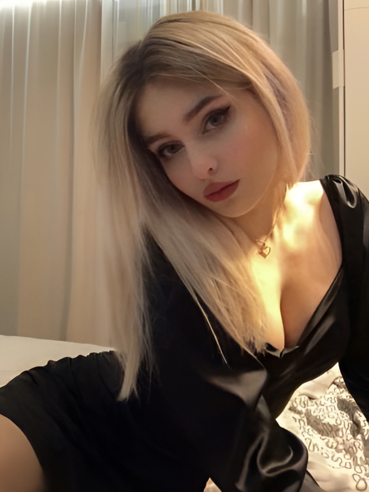 Нелли привлекальеная девушка из Малоярославца цена от 2500 руб