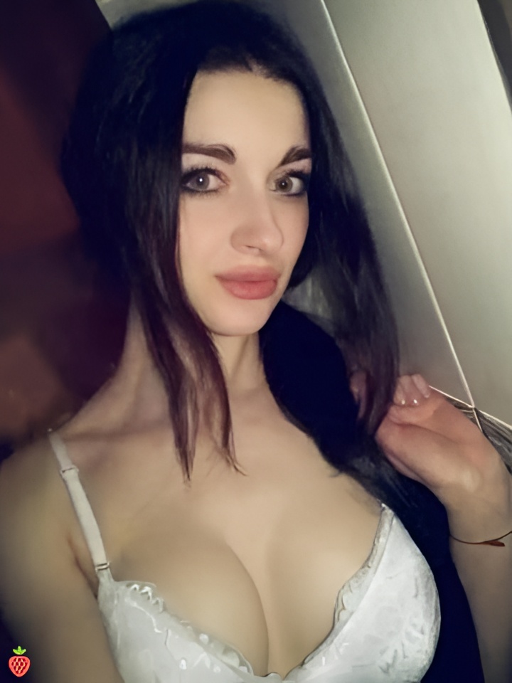 Индивидуалка Стелла, доступна для личного знакомства от 2000 руб