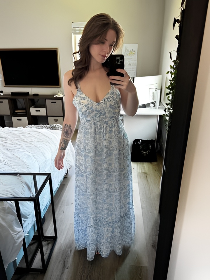 Юна привлекальеная девушка из Малоярославца цена от 5000 руб