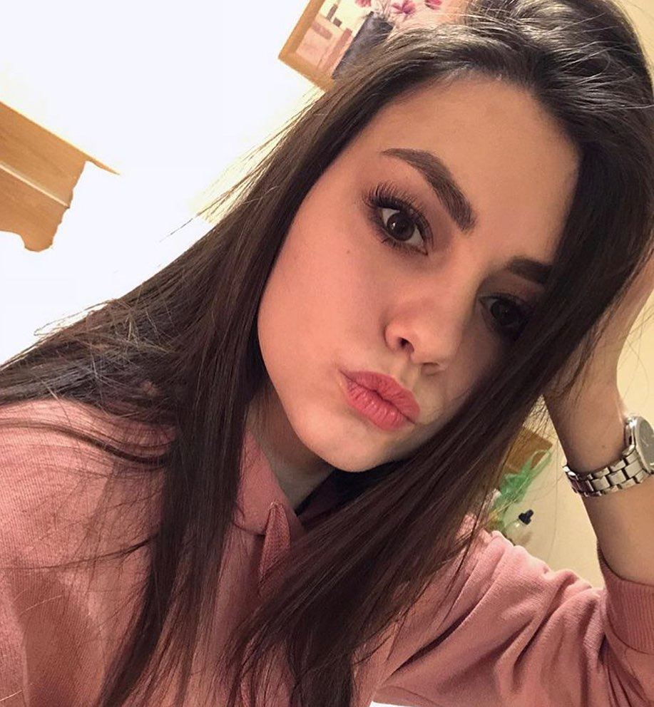 Ника привлекальеная девушка из Малоярославца цена от 3500 руб