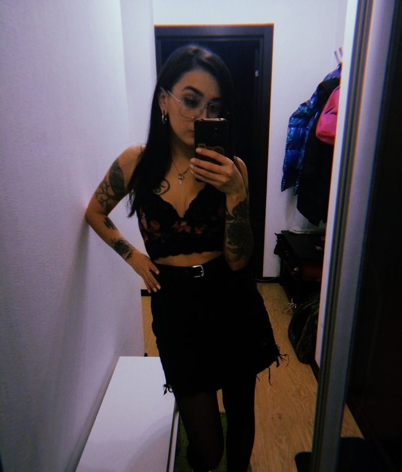 Инна привлекальеная девушка из Малоярославца цена от 3500 руб