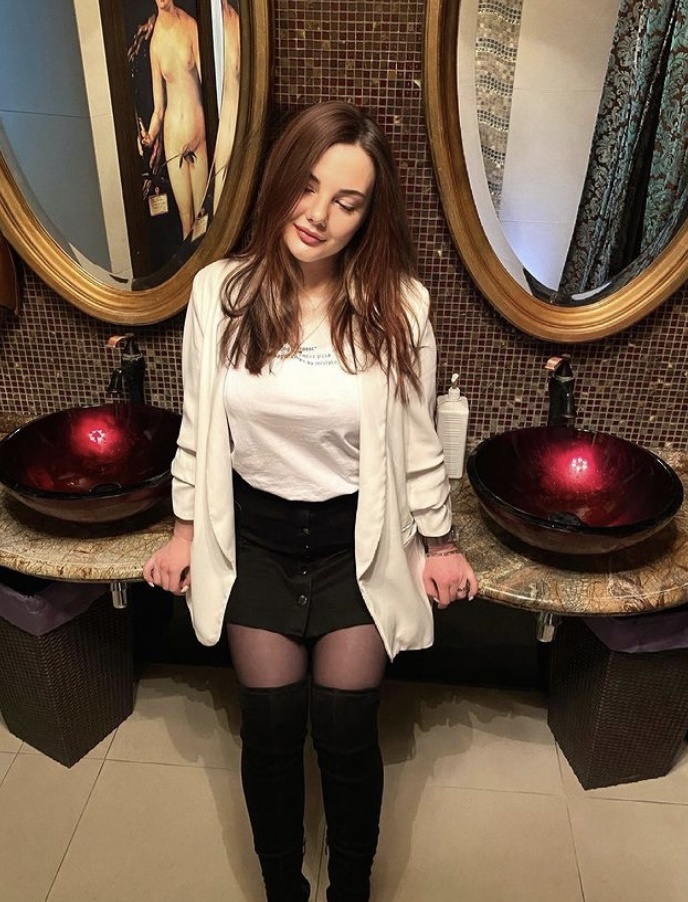 🎥 Лиза привлекальеная девушка из Малоярославца цена от 3500 руб