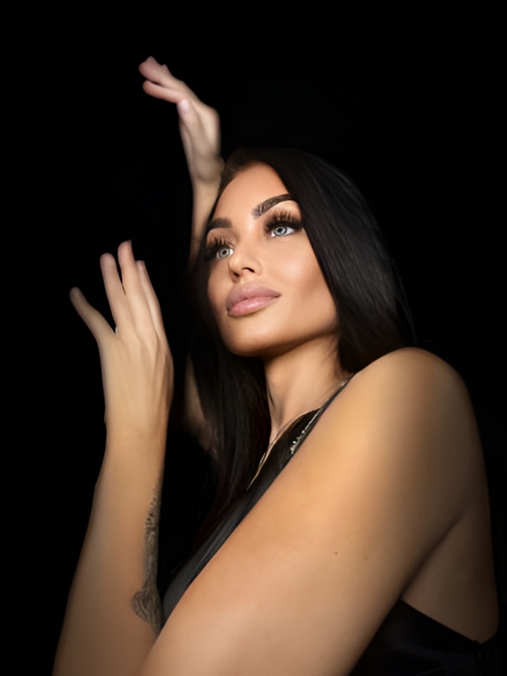 Индивидуалка Майя, доступна для личного знакомства от 1500 руб