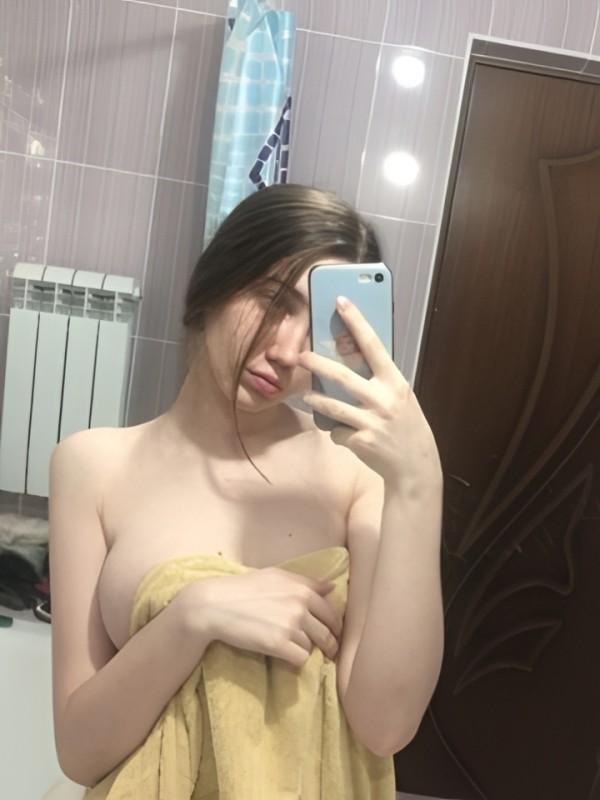 Амина привлекательная девушка из Малоярославца цена от 5000 руб