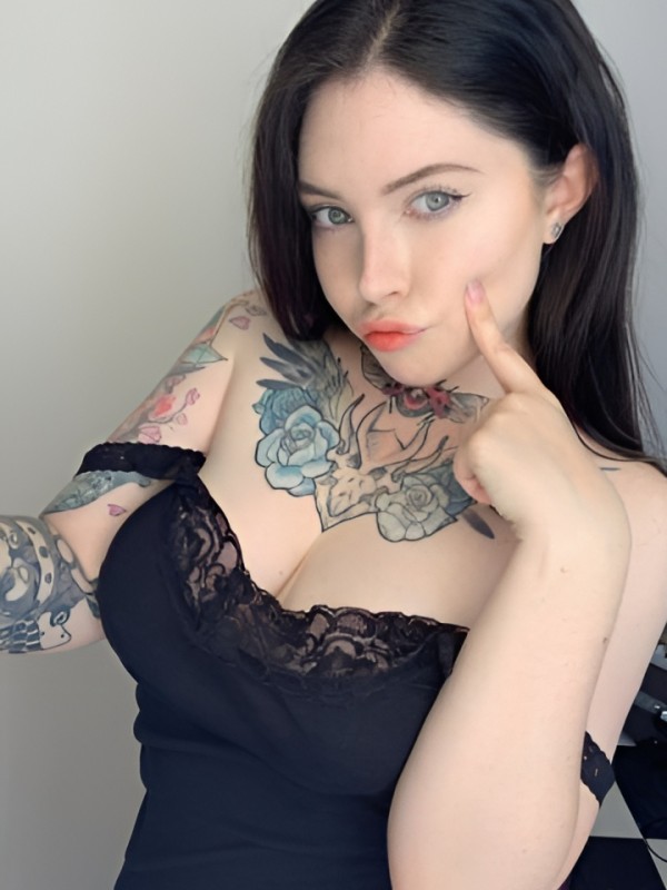 Дарья привлекательная девушка из Малоярославца цена от 1500 руб