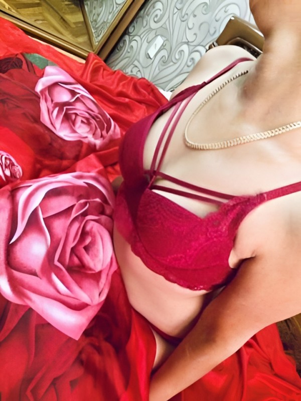 Римма привлекательная девушка из Малоярославца цена от 4000 руб