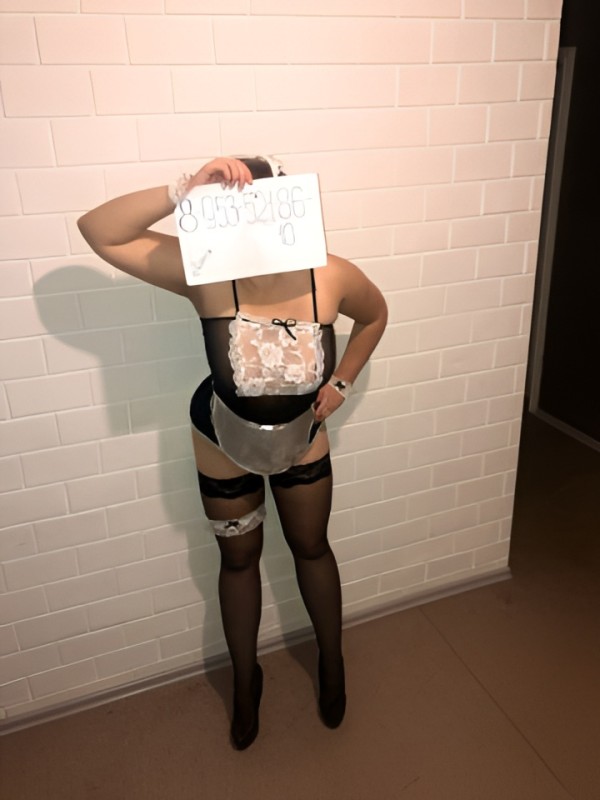 Юля привлекательная девушка из Малоярославца цена от 2000 руб