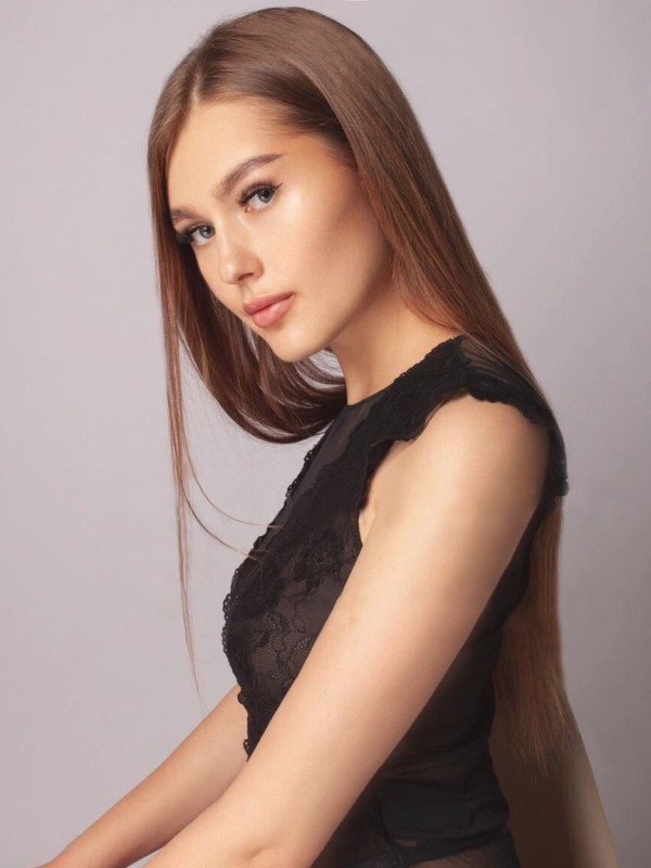 Аня привлекательная девушка из Малоярославца цена от 3500 руб