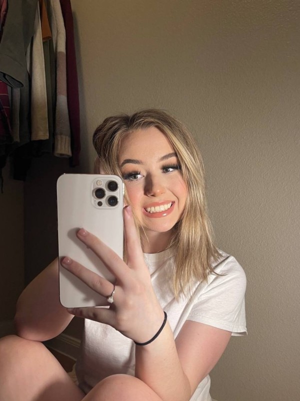 Ника привлекательная девушка из Малоярославца цена от 3000 руб