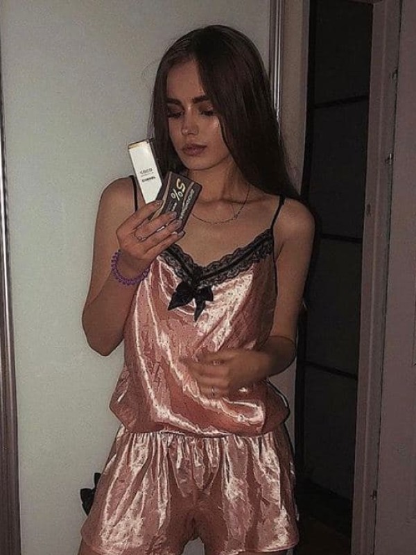 🎥 Анита привлекательная девушка из Малоярославца цена от 4000 руб