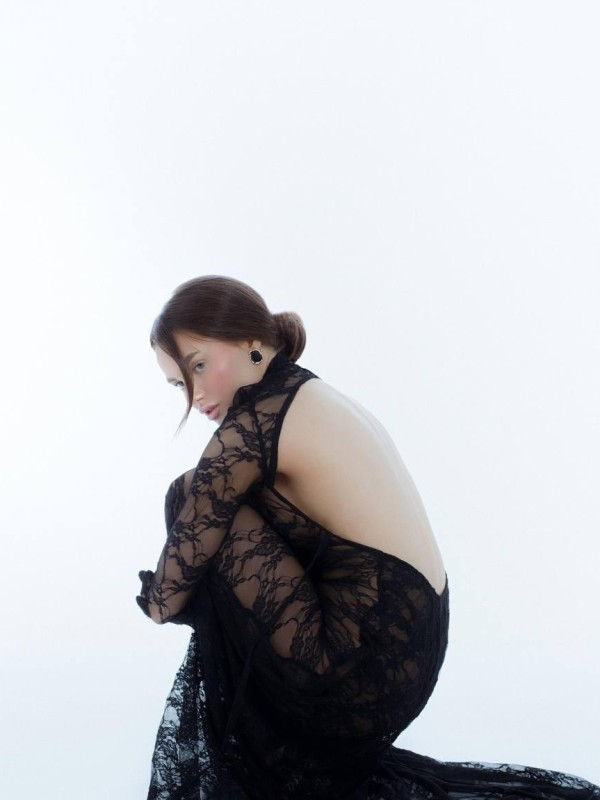 Алевтина привлекательная девушка из Малоярославца цена от 5000 руб